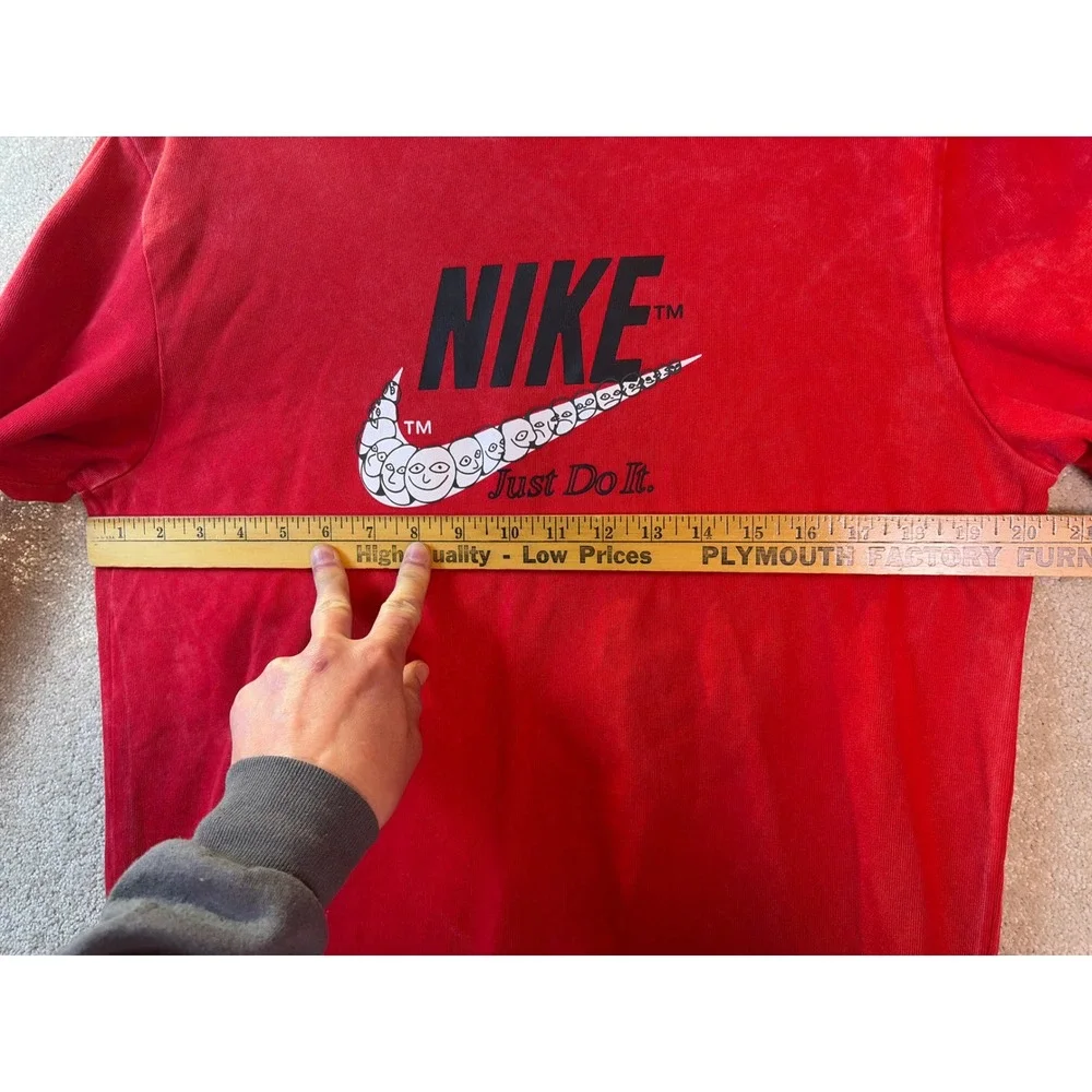 Nike‎ Long Sleeve Shirt Mens Medium Red Distorted Swoosh Wash Drip Heavyweight